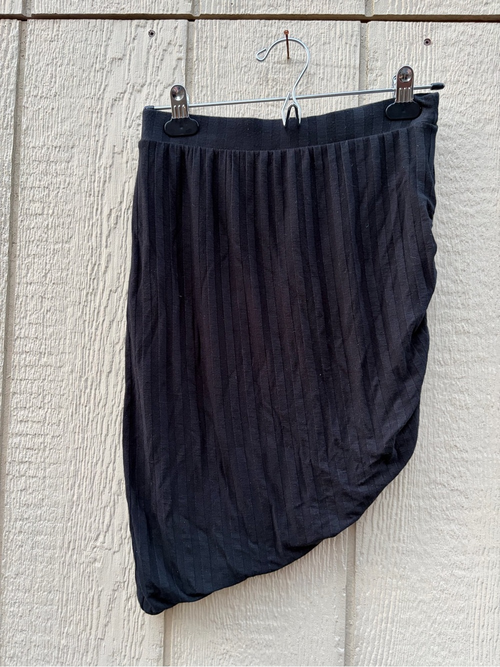 Vero Moda Asymmetrical Ribbed Knit Skirt